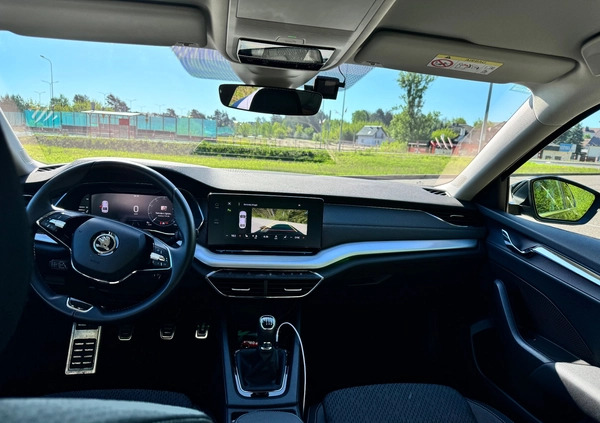 Skoda Octavia cena 105000 przebieg: 37300, rok produkcji 2022 z Białystok małe 137